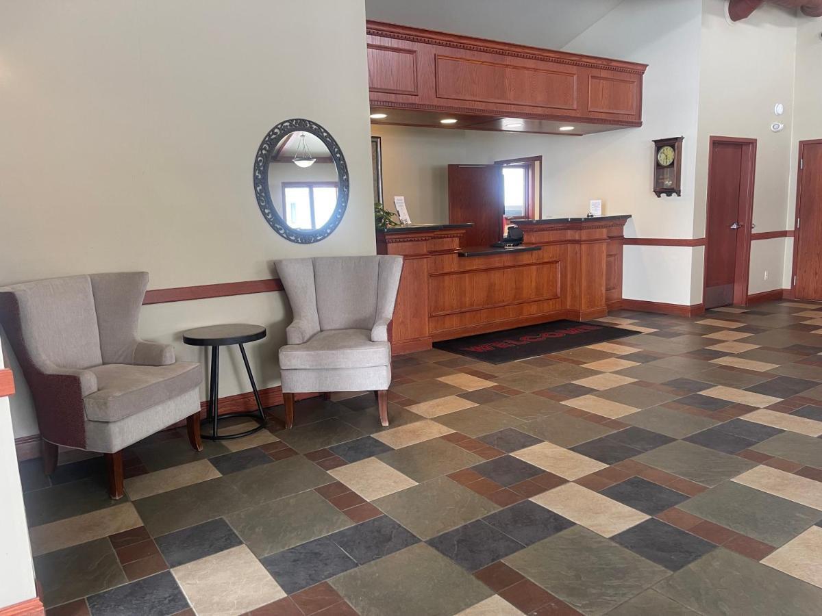 The Patch Lodge Warroad Bagian luar foto